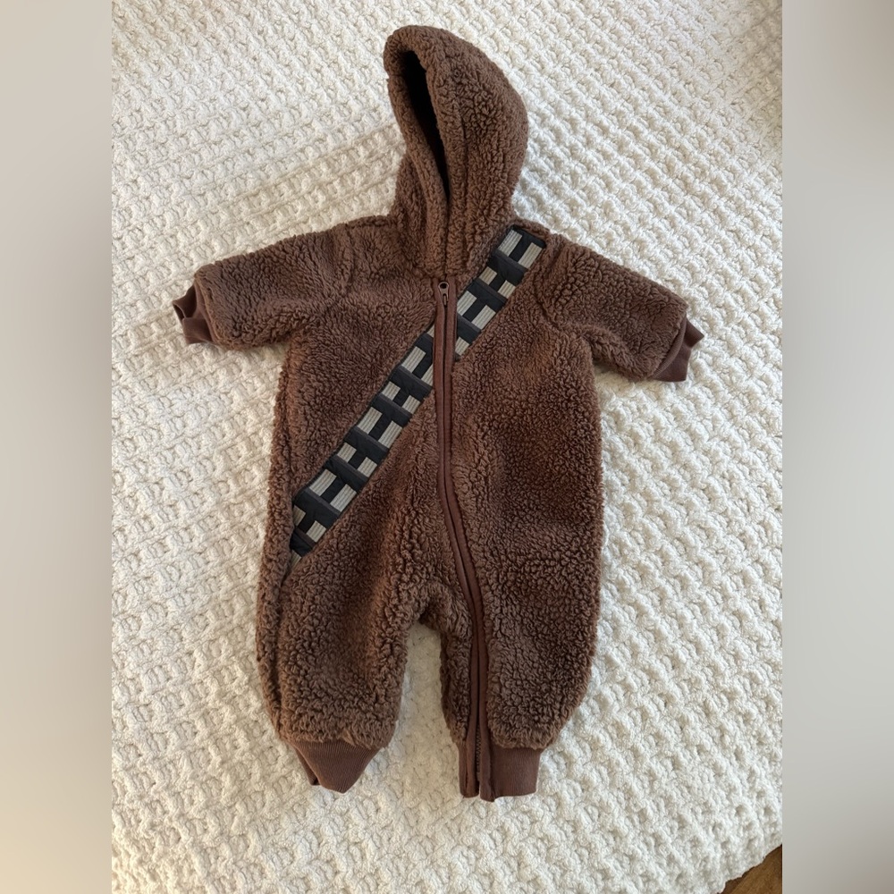 Baby Gap Star Wars Chewbacca Onesie 0-3 M